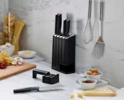 Outlet Bloc SlimBlock Noir avec 5 Couteaux de Cuisine Elevate™ et Aiguiseur Couteaux Et Ciseaux