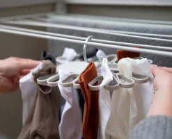 Online Cintre de séchage écru à accroche rapide Petal™, 22 pièces Accessoires Pratiques Pour Buanderie|Étendoirs À Linge