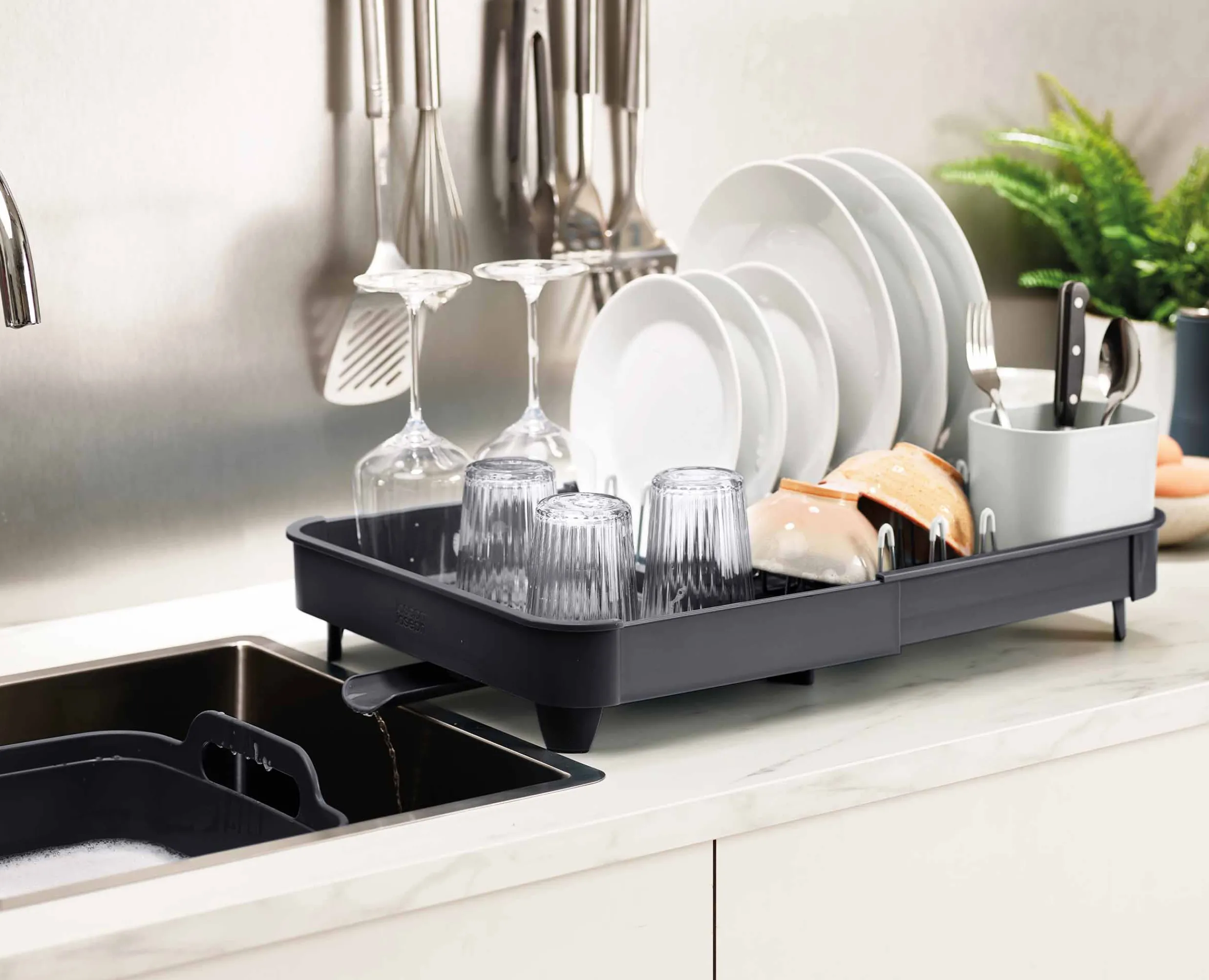 Outlet Égouttoir à vaisselle extensible Extend™ Égouttoirs À Vaisselle
