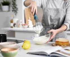 Lot de 9 Bols Nest™ 9 Plus, Rouleau à Pâtisserie PrecisionPin™ & Fouet Twist™ en Matériel & Ustensiles De Pâtisserie|Bols Mélangeurs