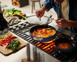 Online Sauteuse Space antiadhésive en céramique 28 cm e avec poignée pliante et couvercle Poêles Et Casseroles
